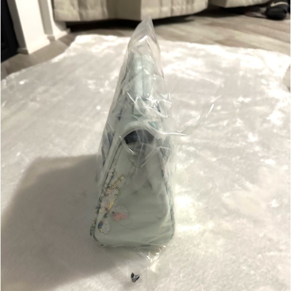 Loungefly Disney Alice in Wonderland Alice & Dinah Floral Sequin Handbag New - Picture 4 of 15